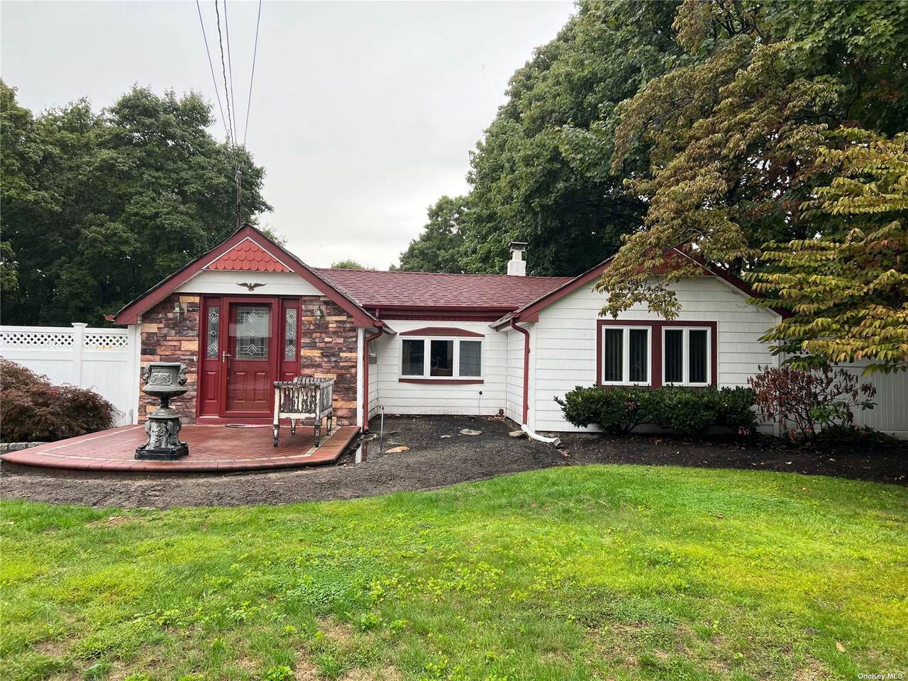 2332 Elm Avenue - Photo 1