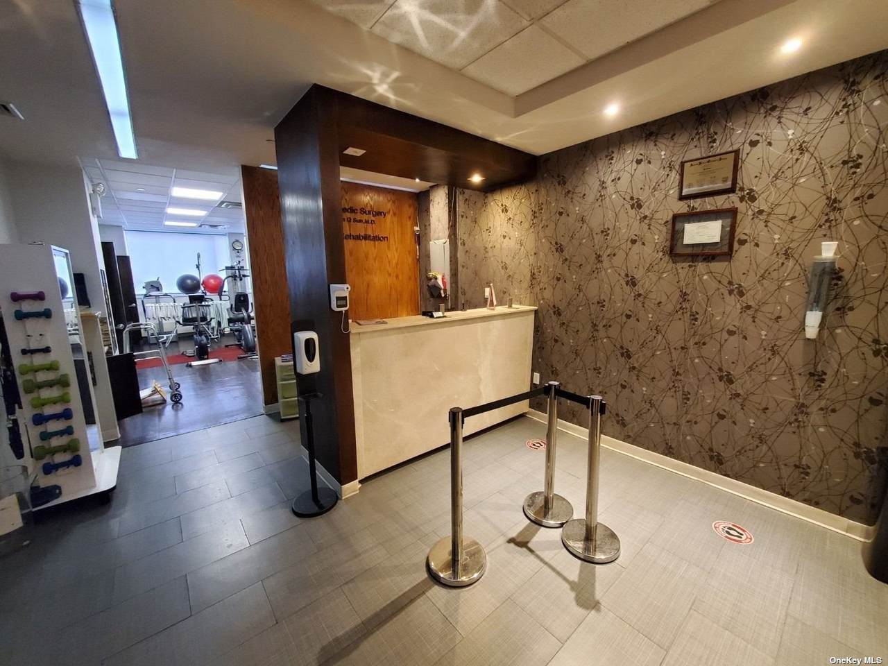 139 Centre Street - Photo 1