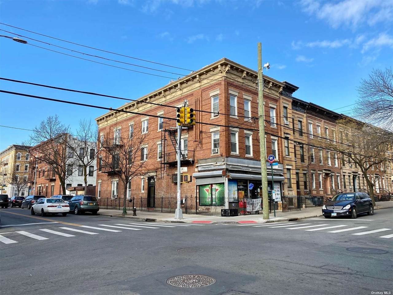 1701 Gates Avenue - Photo 1