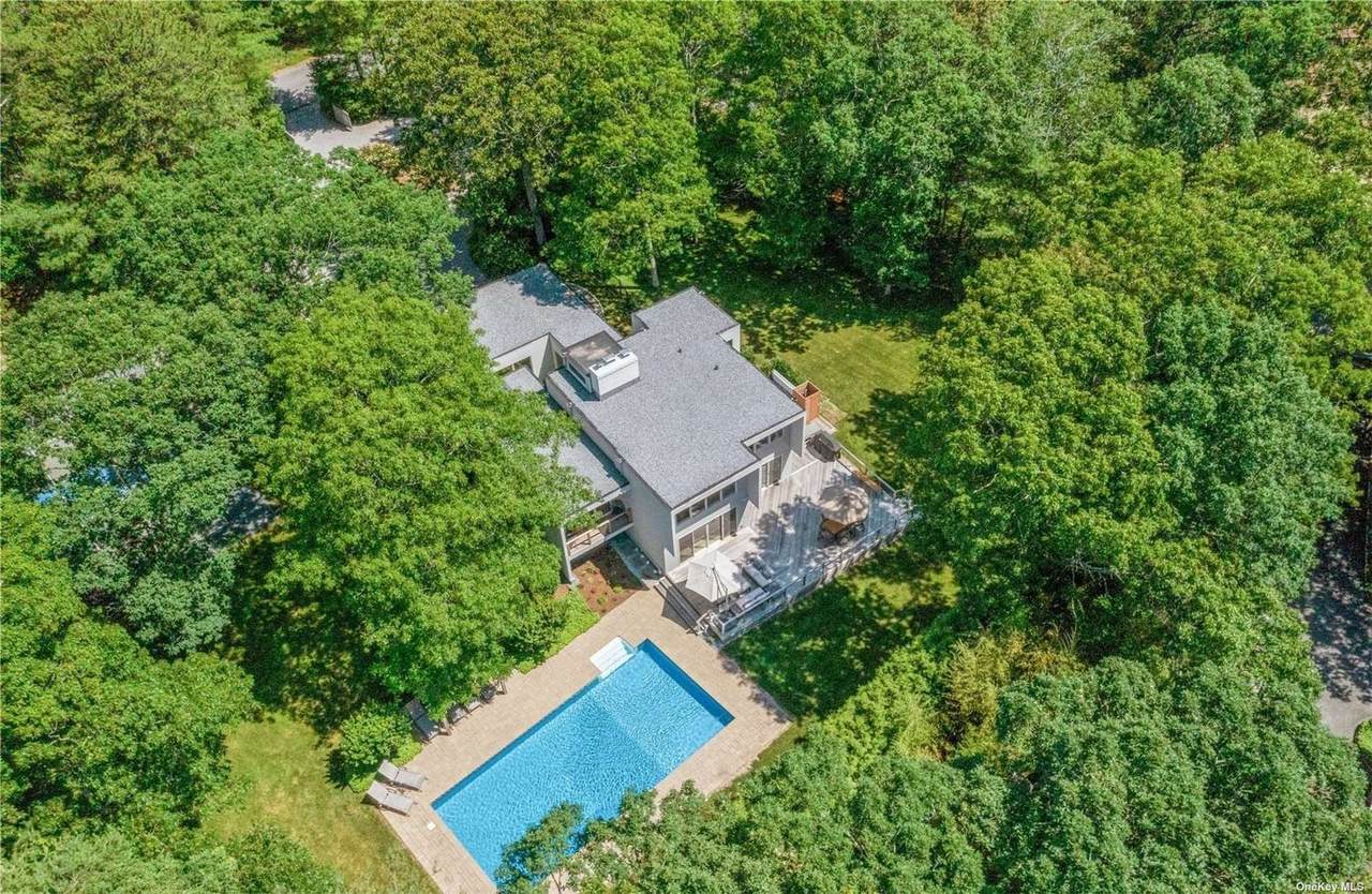 19 Woodland Way - Photo 1