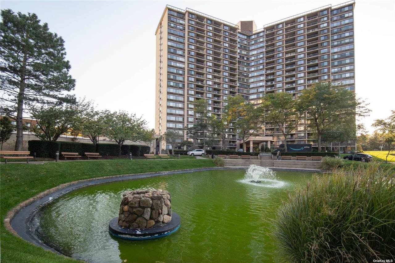 2 Bay Club Drive - Photo 1