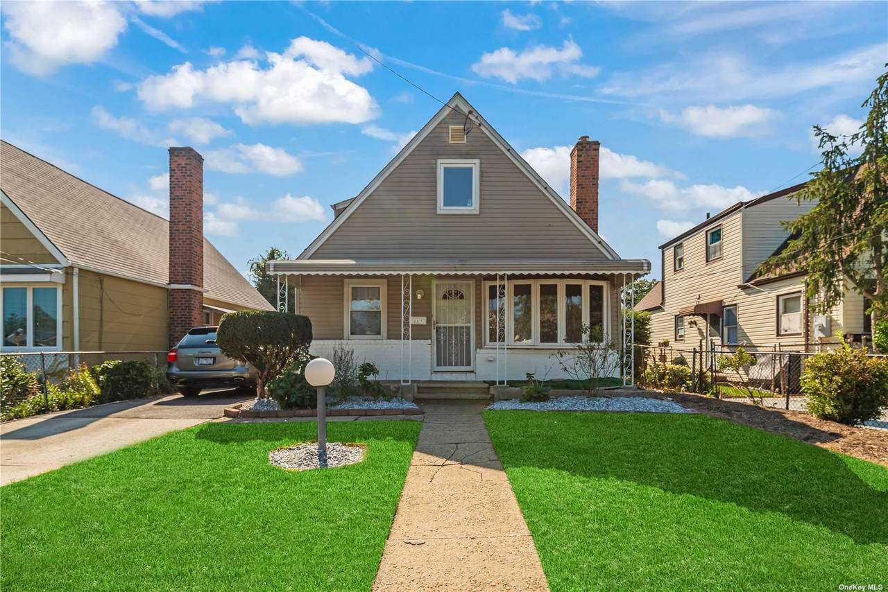 204 Marshall Street - Photo 1