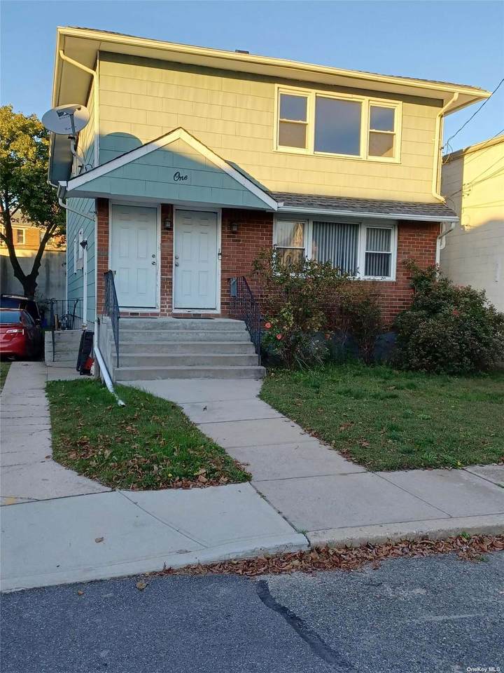 1 Nicholas Avenue - Photo 1