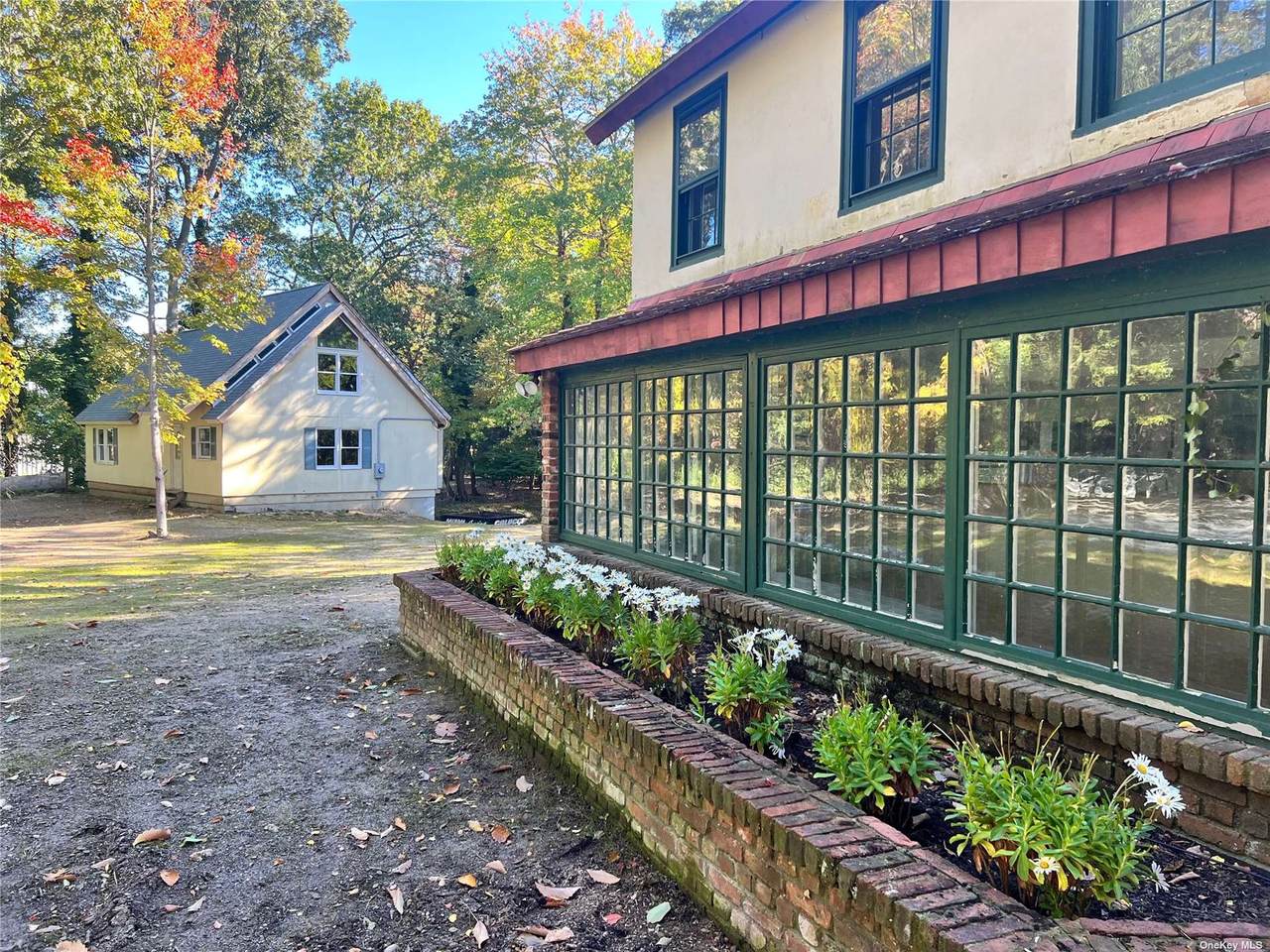 10 Lower Devon Road - Photo 1