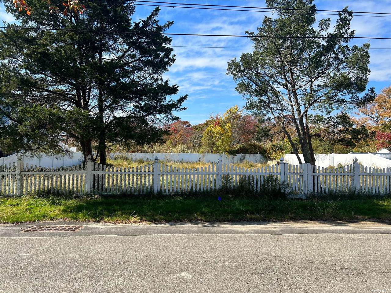 62 Laurelton Drive - Photo 1
