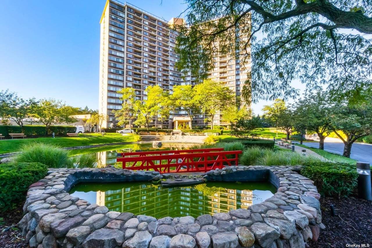 1 Bay Club Drive - Photo 1
