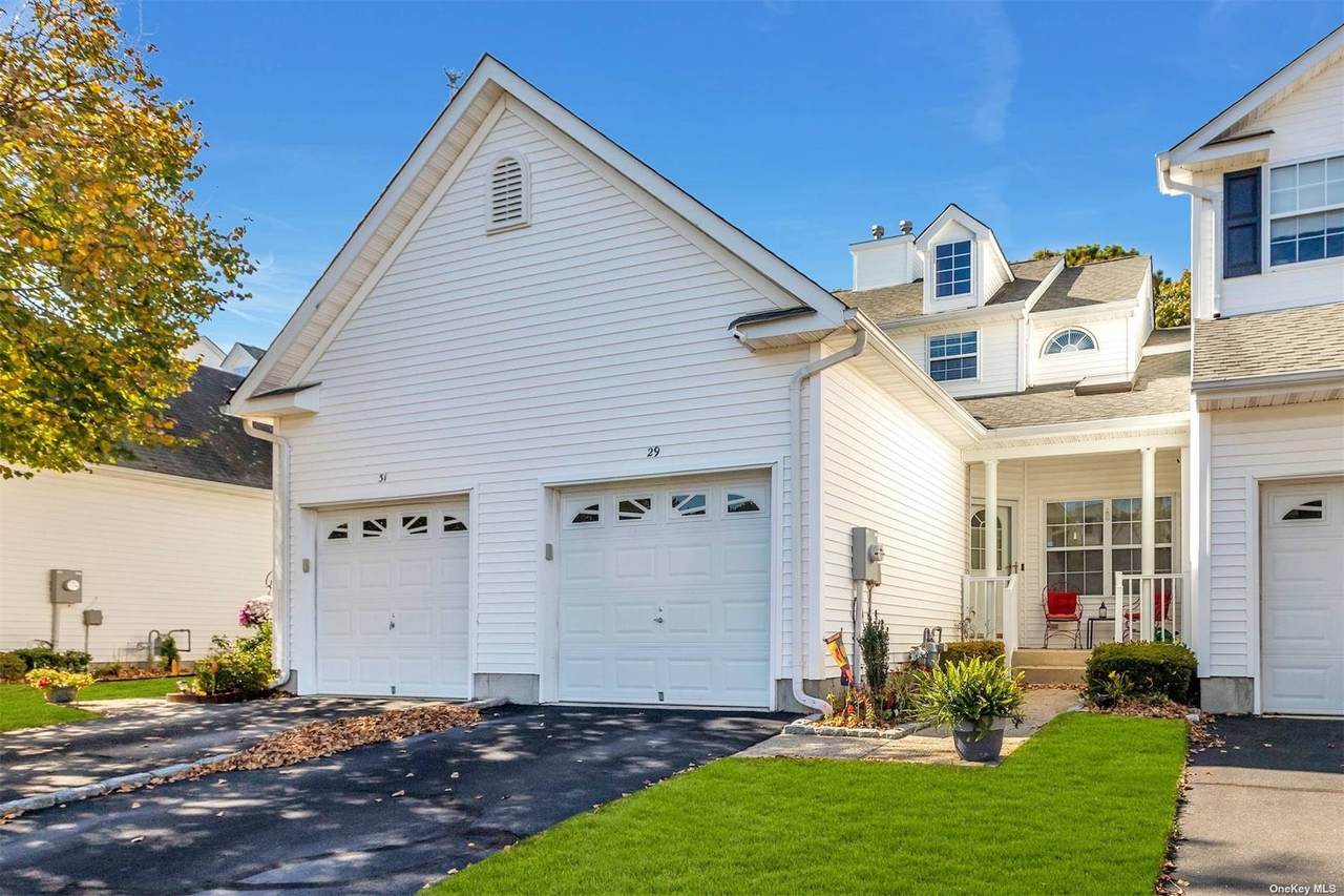 29 Brookville Way - Photo 1