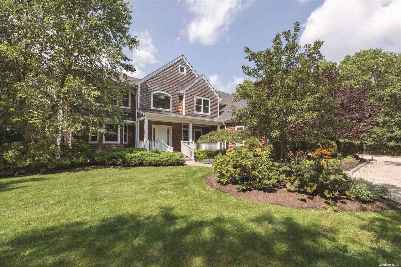 37 Arbutus Road - Photo 1