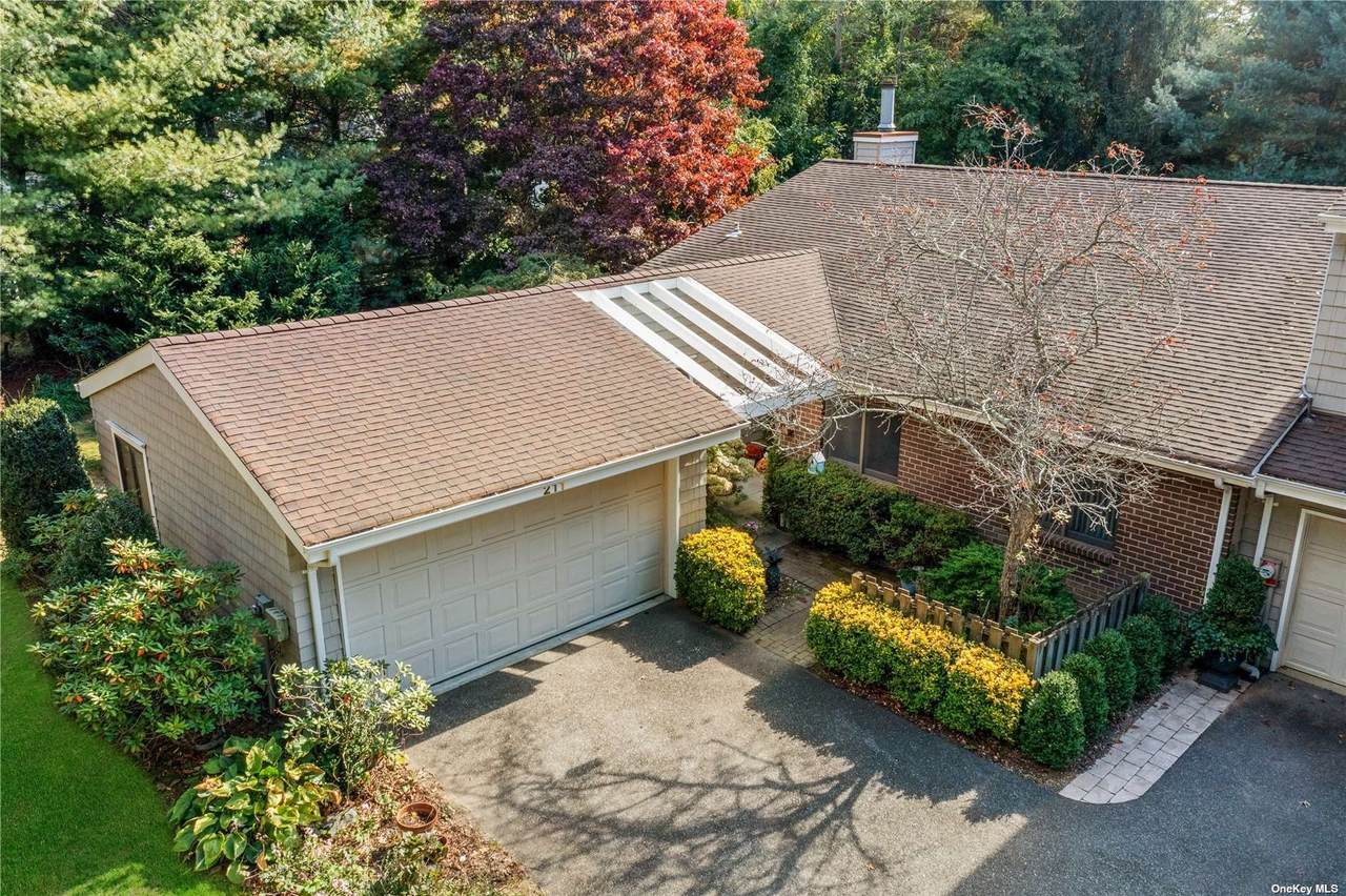 211 Otis Lane - Photo 1