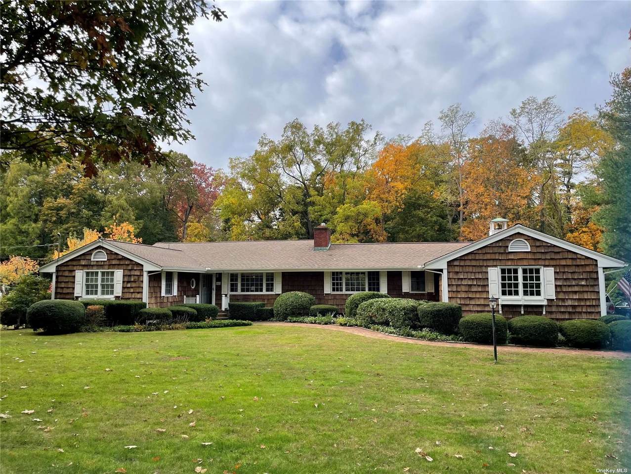 283 Vineyard Road - Photo 1