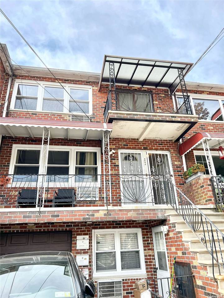 2034 Ralph Avenue - Photo 1