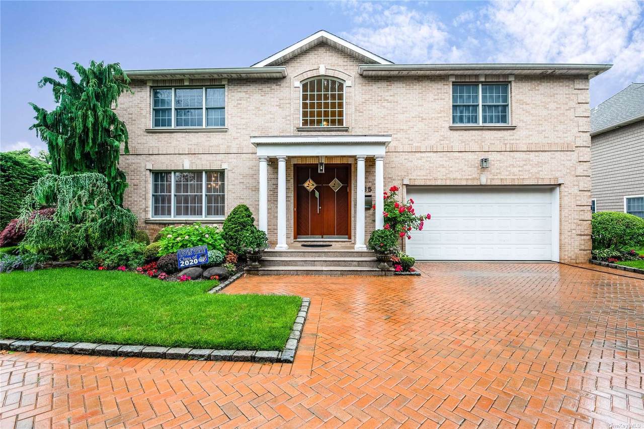 135 Combs Avenue - Photo 1