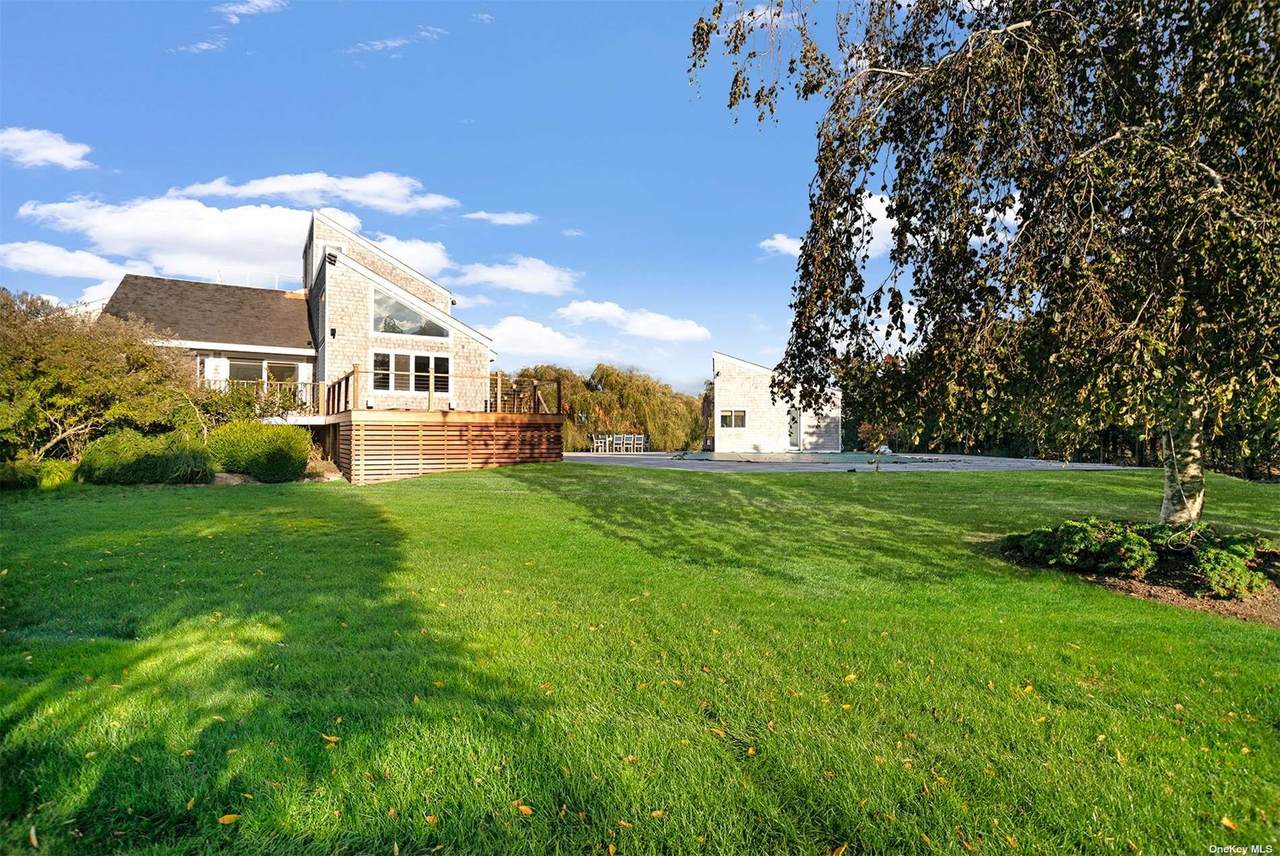4 Bayview Drive - Photo 1