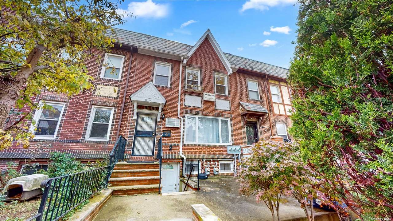 66-30 Saunders Street - Photo 1