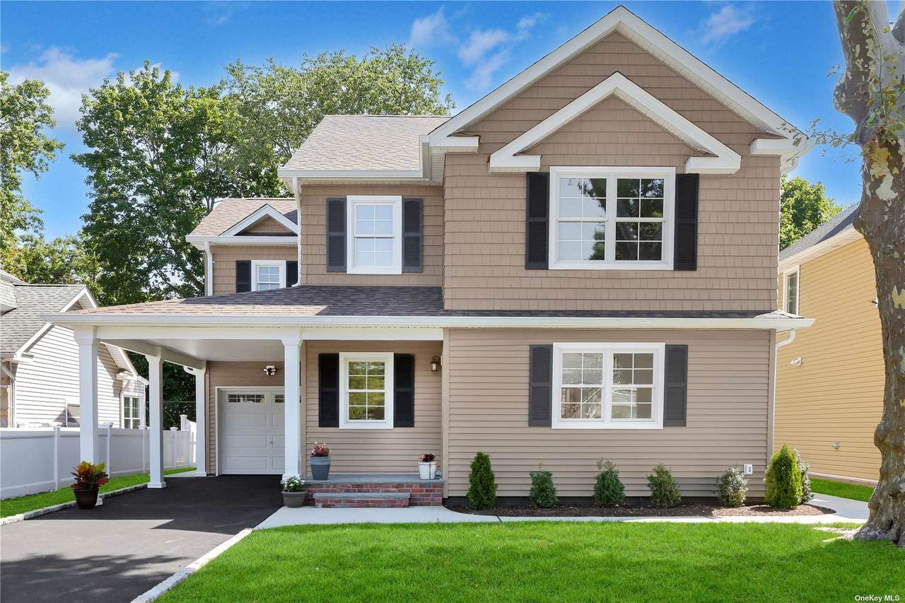 94 Maple Drive - Photo 1