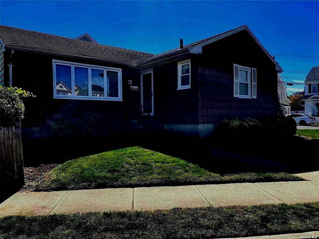 47 Pershing Avenue - Photo 1