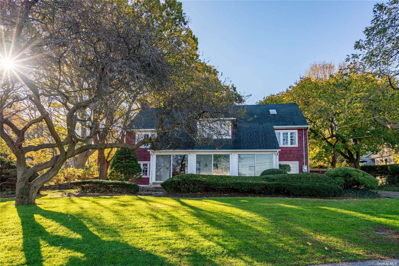 34 Shore Drive - Photo 1