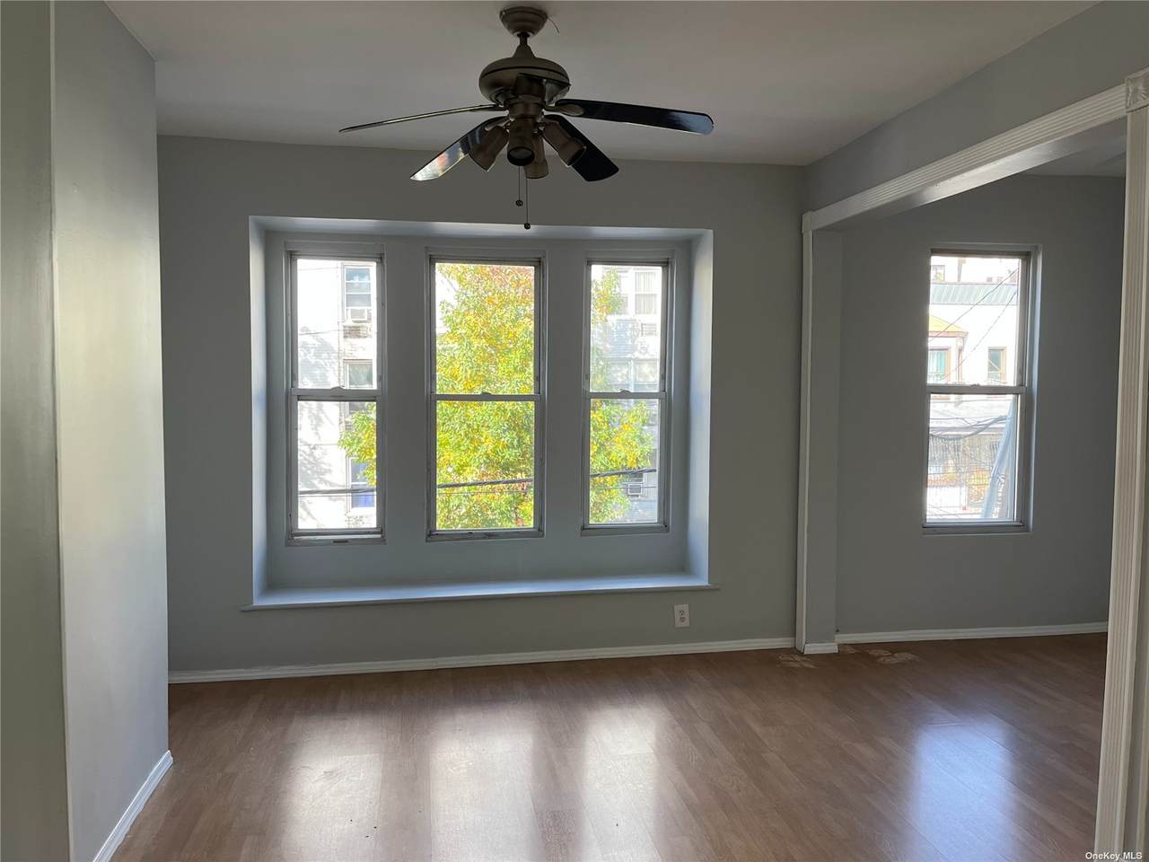 2720 Creston Avenue - Photo 1