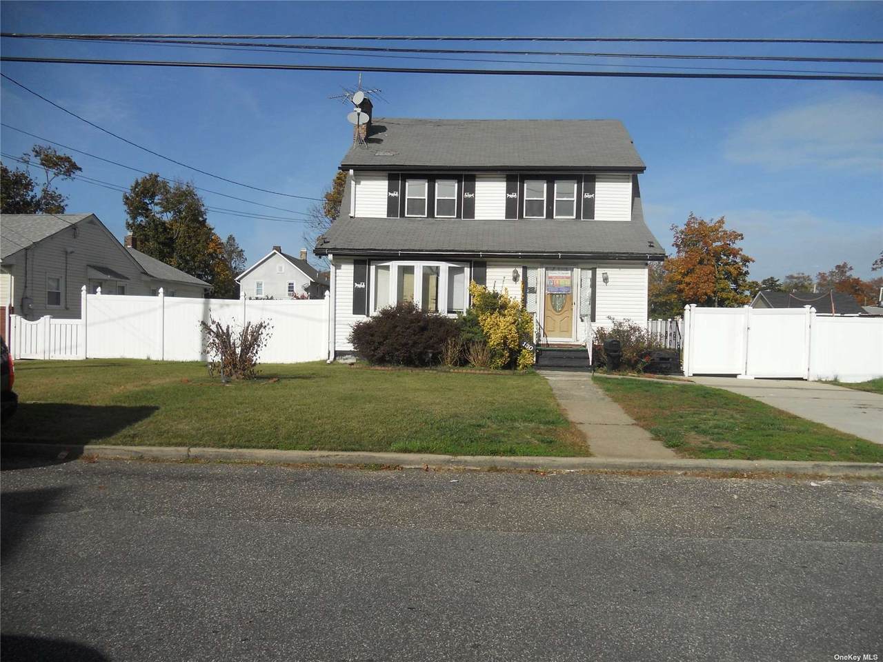 130 Henry Street - Photo 1