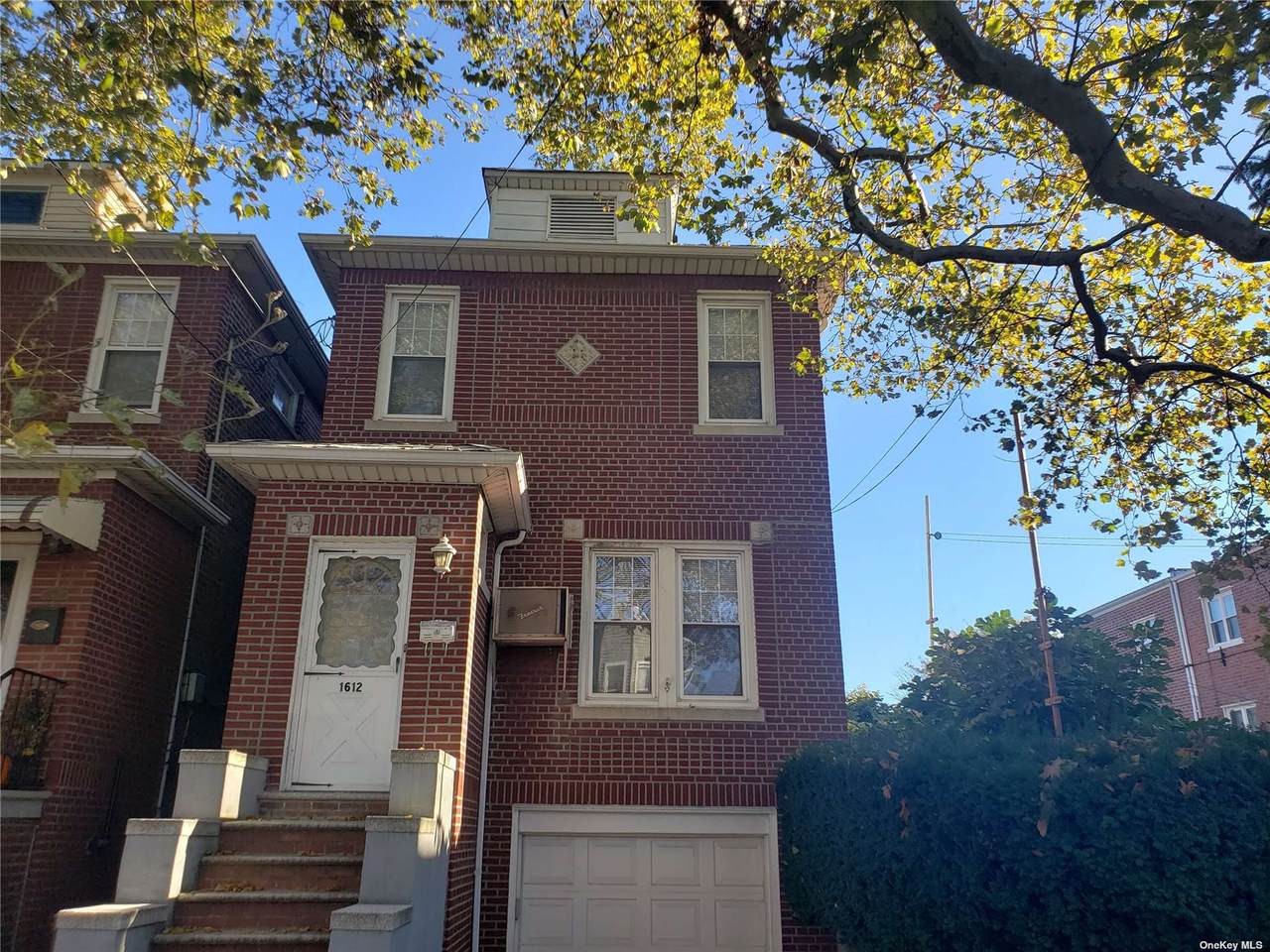 1612 Colden Avenue - Photo 1