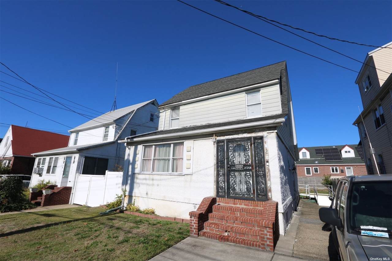 218-15 131st Avenue - Photo 1