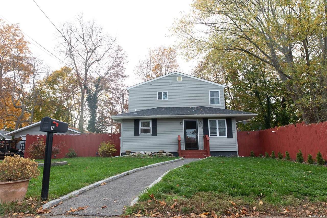 92 Washington Drive - Photo 1