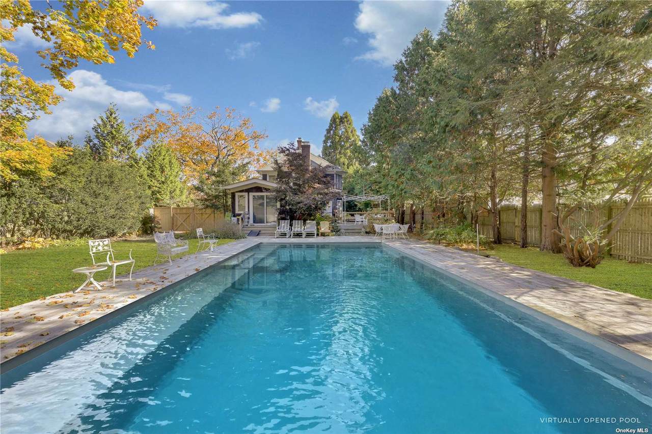 209 Sunset Avenue - Photo 1