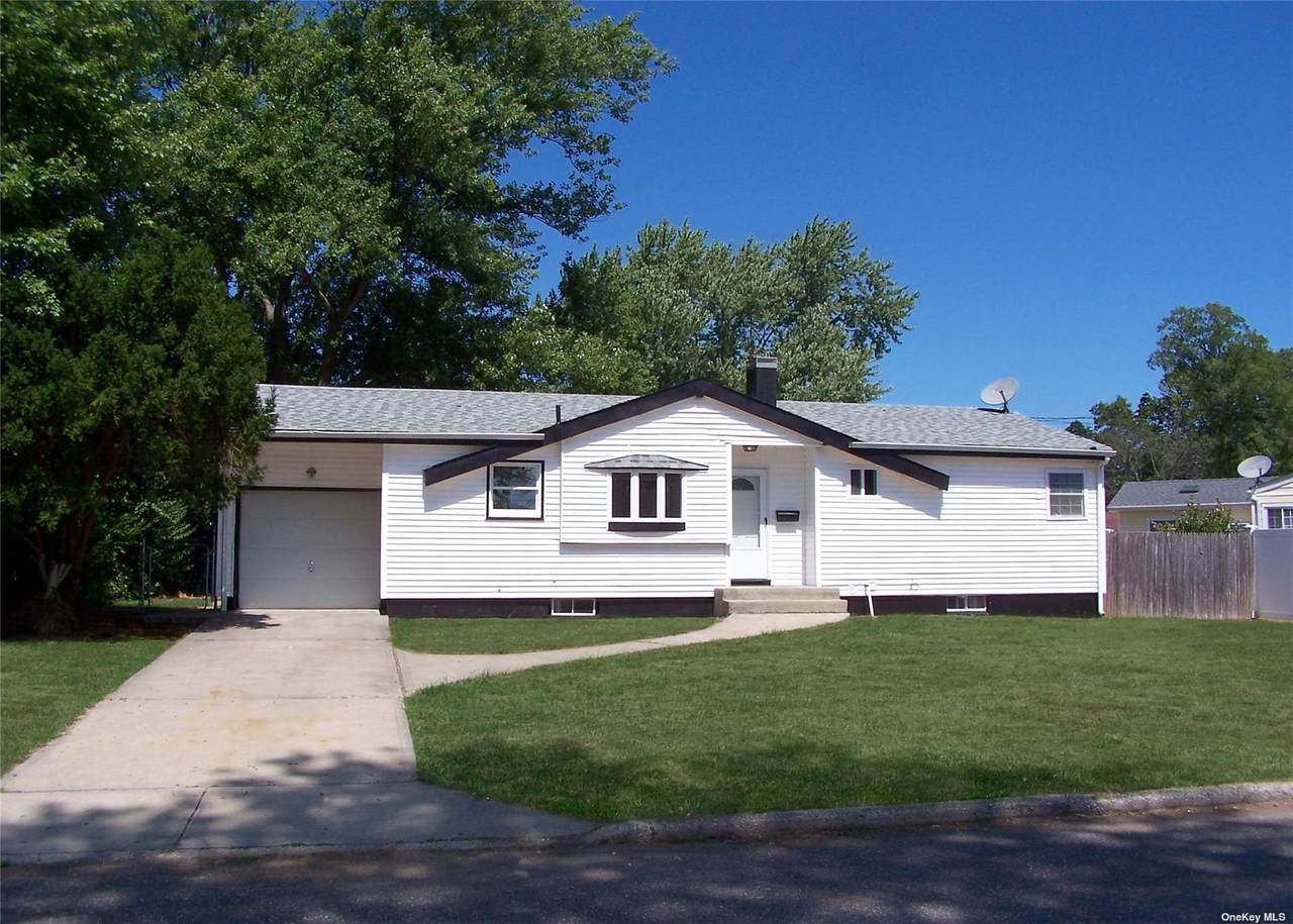 55 Magnolia Street - Photo 1