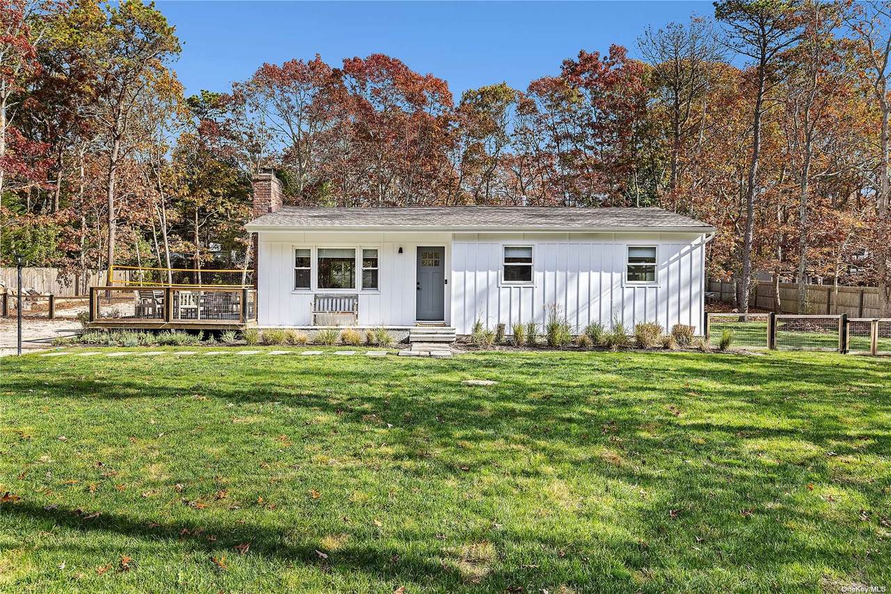 31 Jones Road - Photo 1