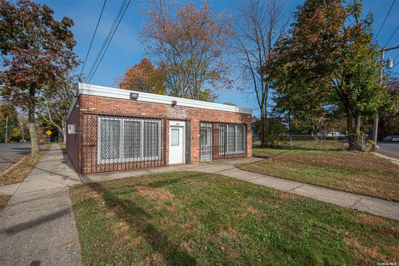 29 Hills Road - Photo 1