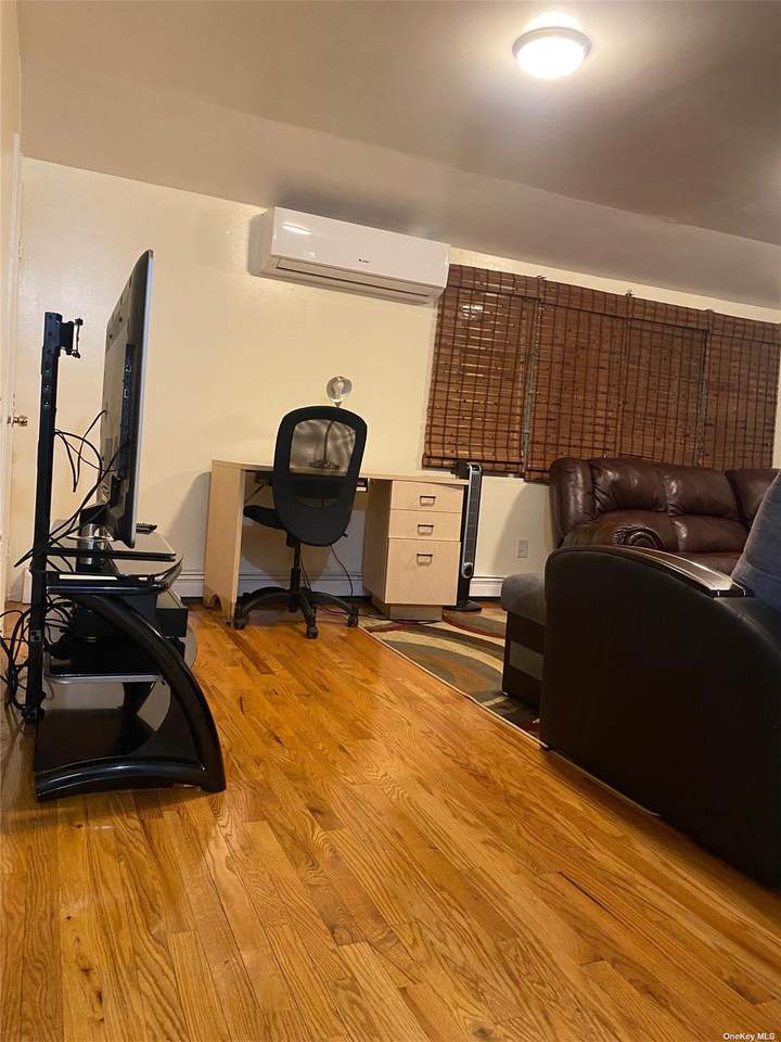 120 Nashville Boulevard - Photo 1