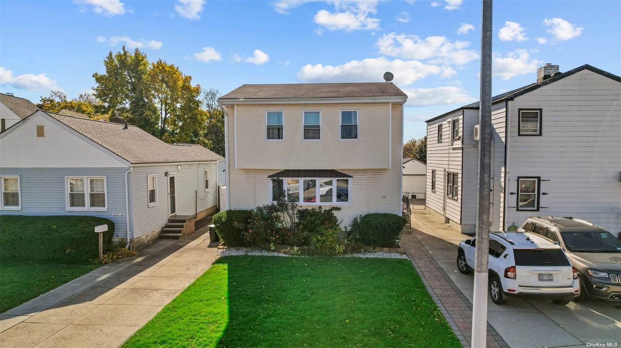 239-16 86th Avenue - Photo 1