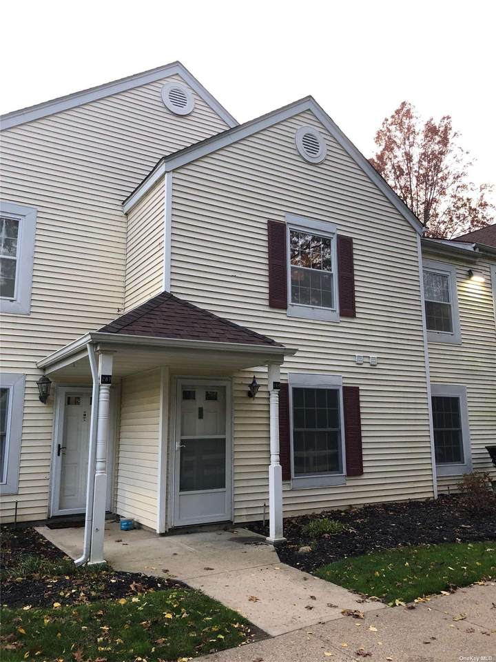 288 Fairview Circle - Photo 1