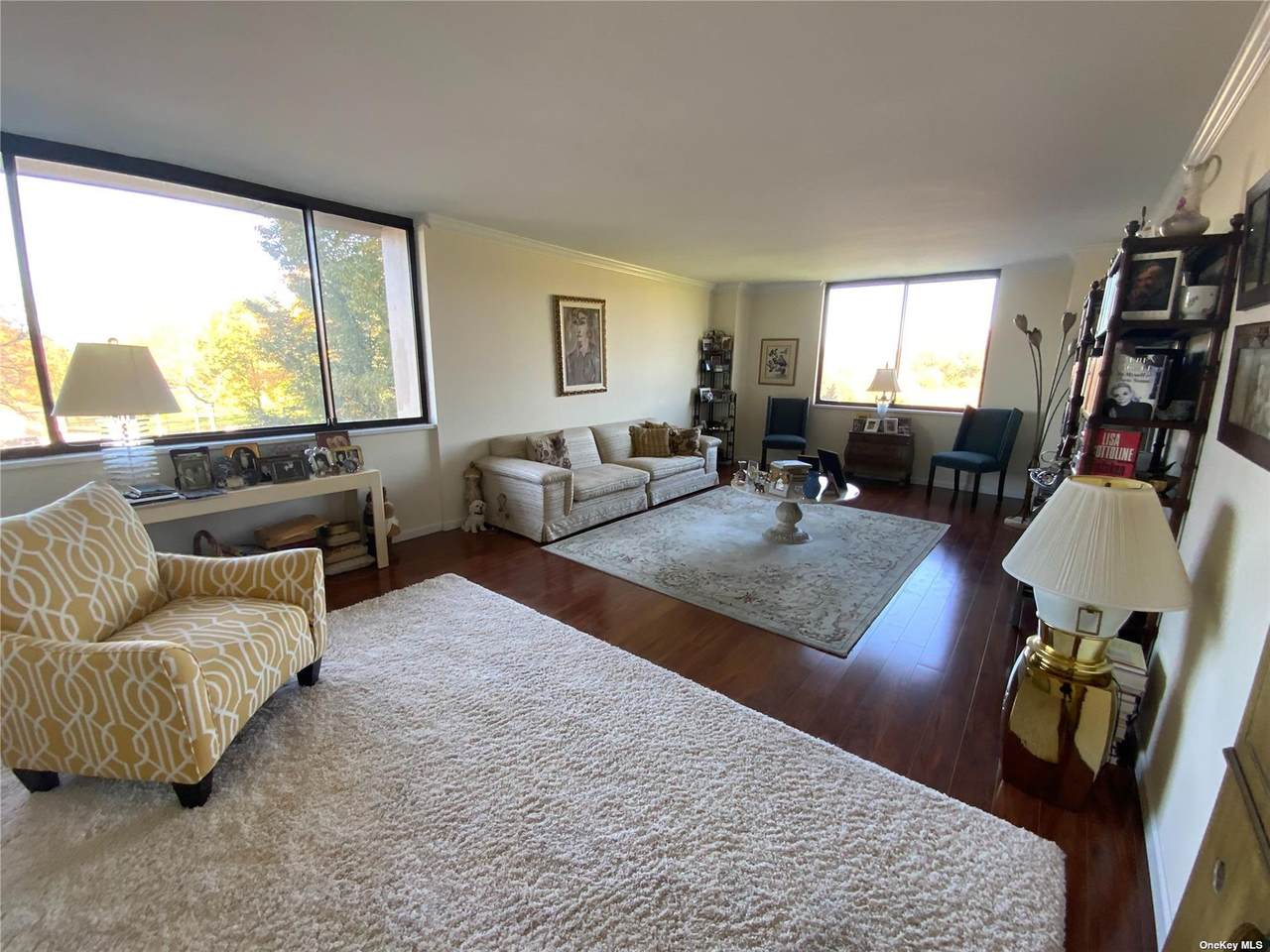 27110 Grand Central Parkway - Photo 1