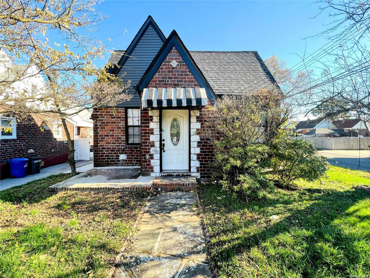 131-81 Francis Lewis Boulevard - Photo 1