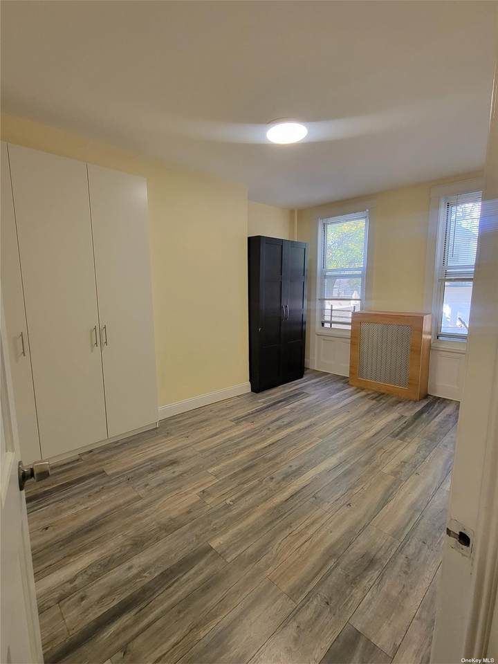 88-60 76th Street - Photo 1