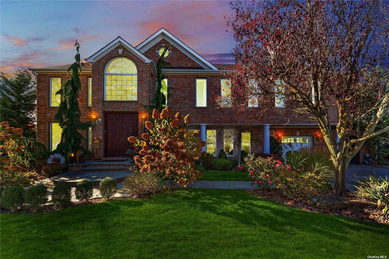 142 Alhambra Road - Photo 1