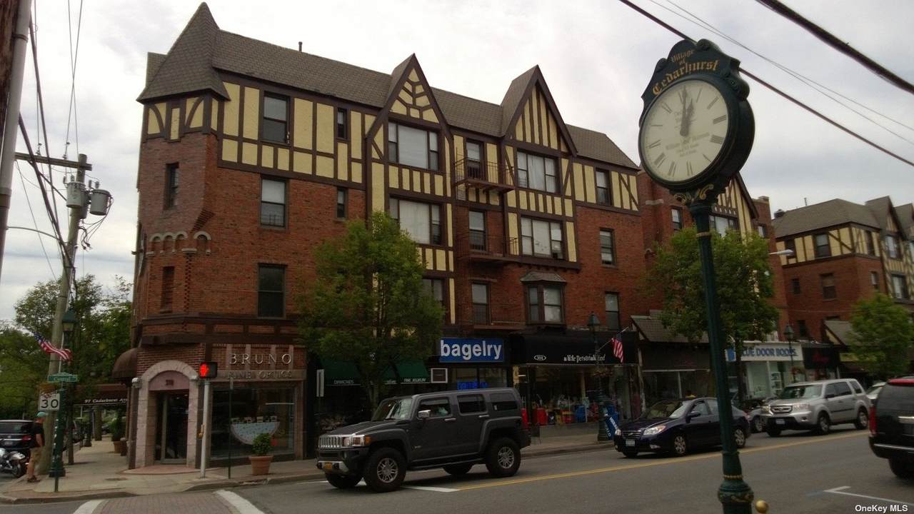 97 Cedarhurst Avenue - Photo 1
