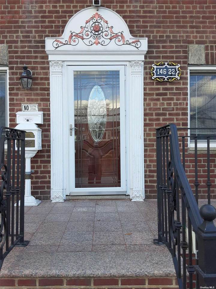 146-22 21 Avenue Avenue - Photo 1