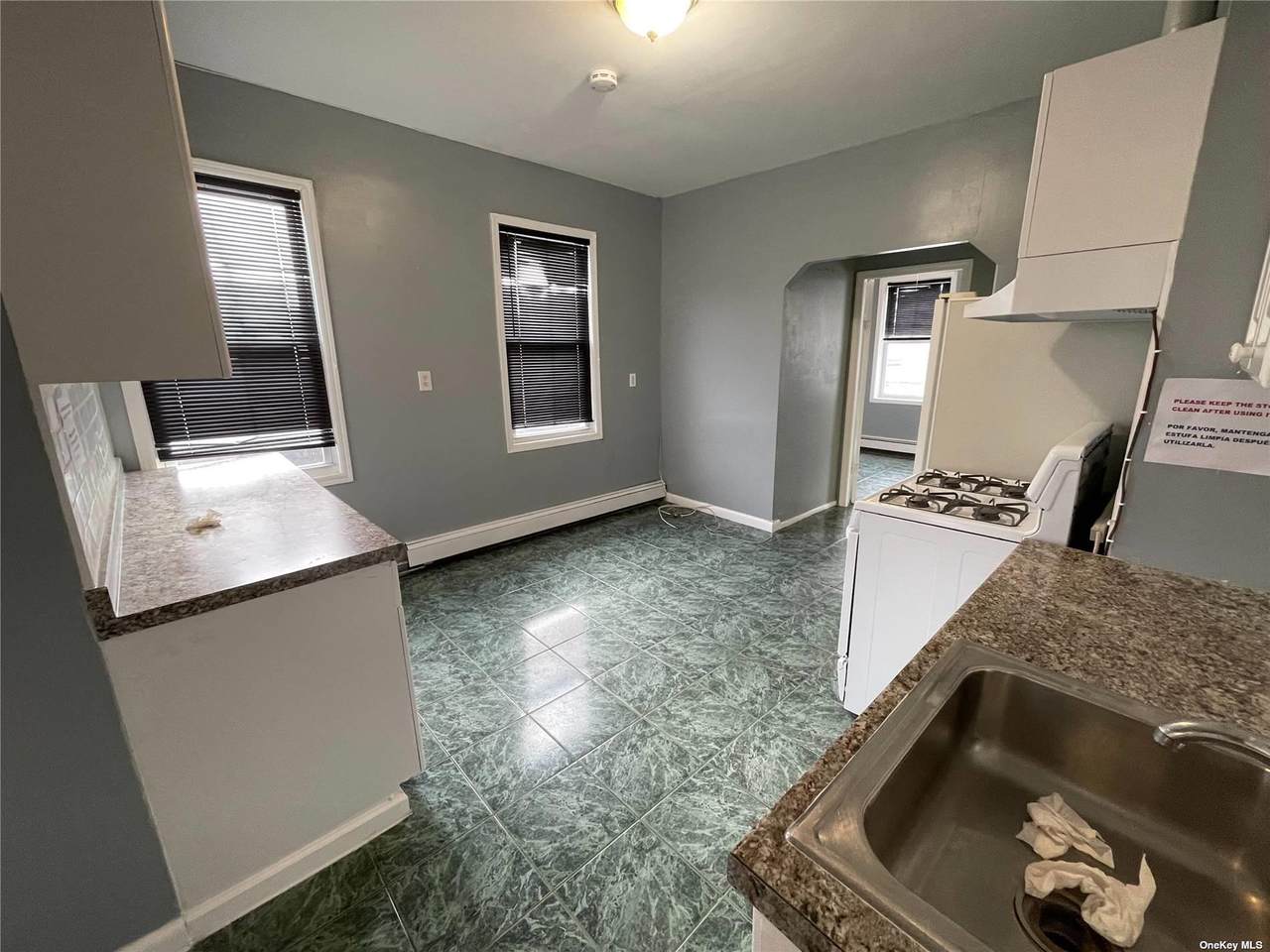 103-55 100th Street - Photo 1