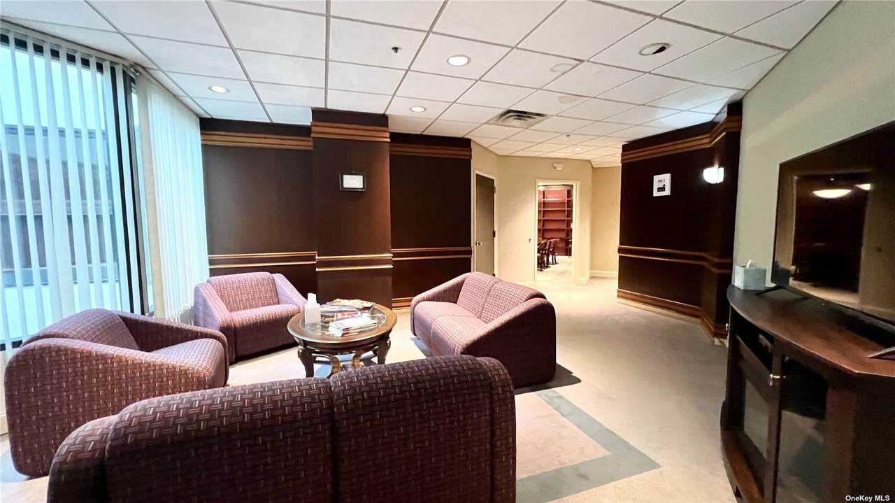 111 South Street - Photo 1