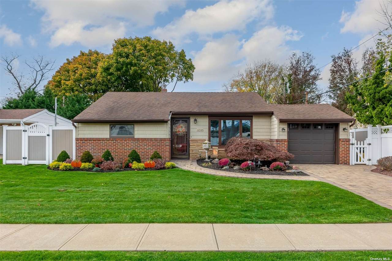 4348 Elaine Drive - Photo 1