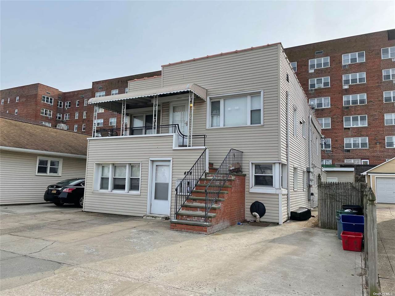 454 Broadway - Photo 1
