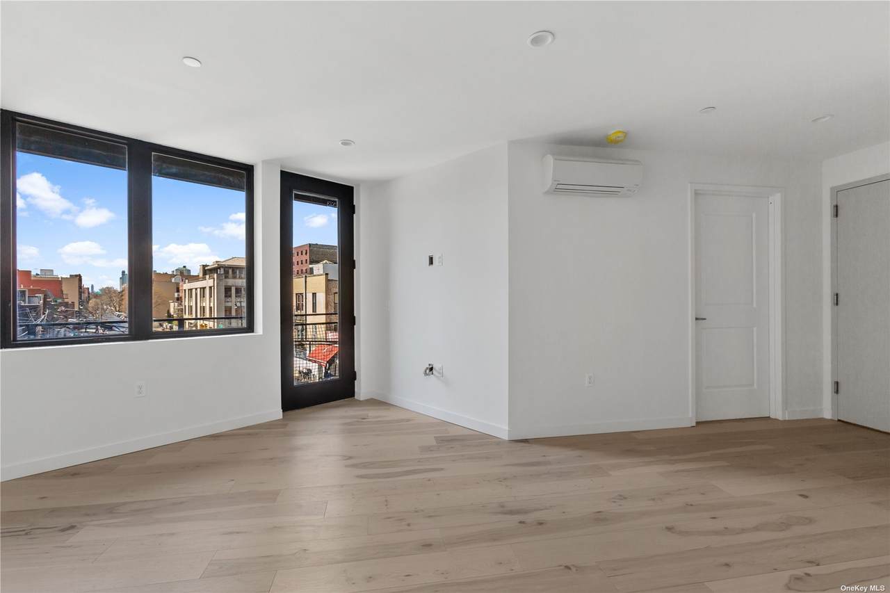 31-25 Newtown Avenue - Photo 1