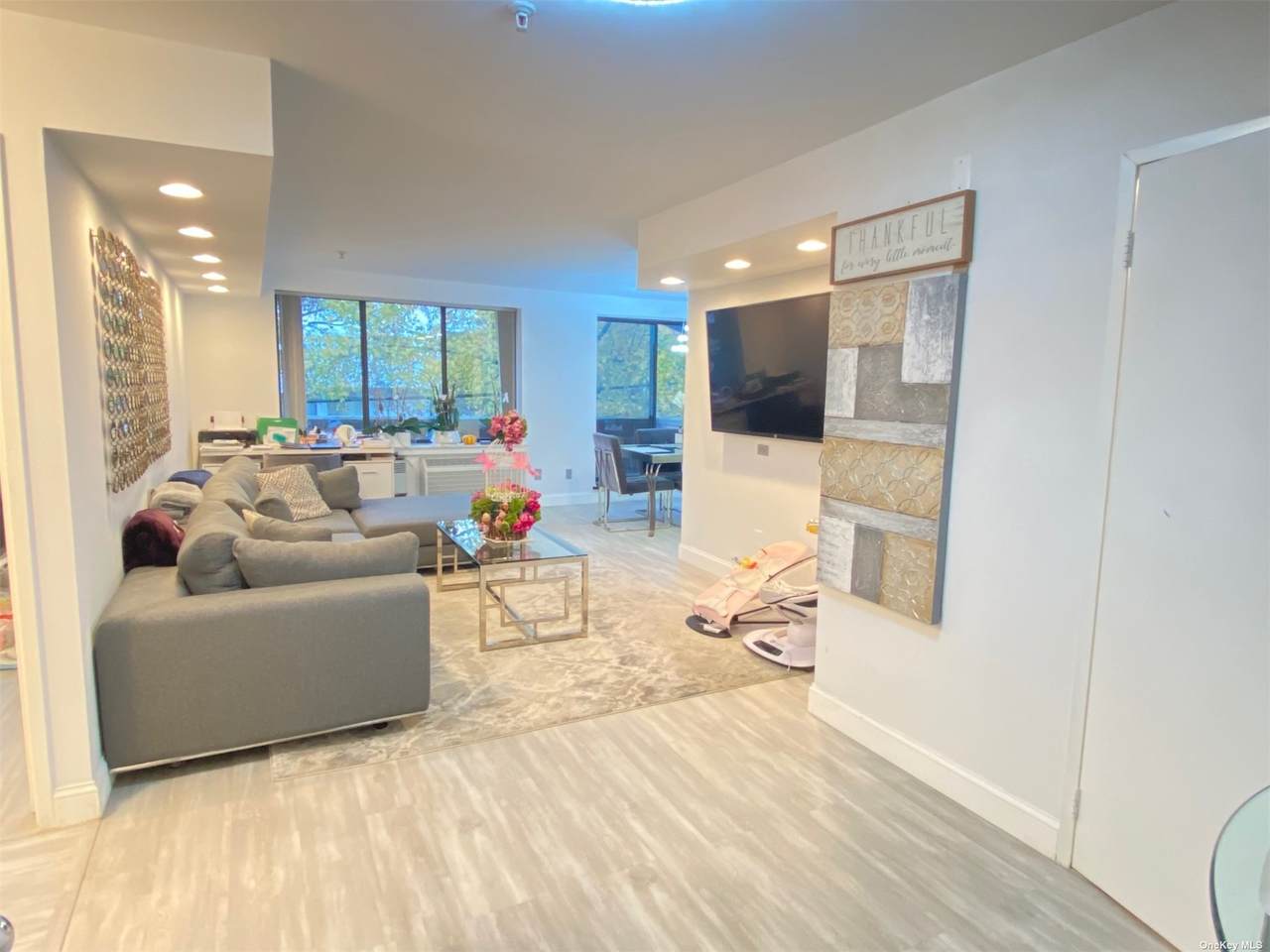 10 Canterbury Road - Photo 1