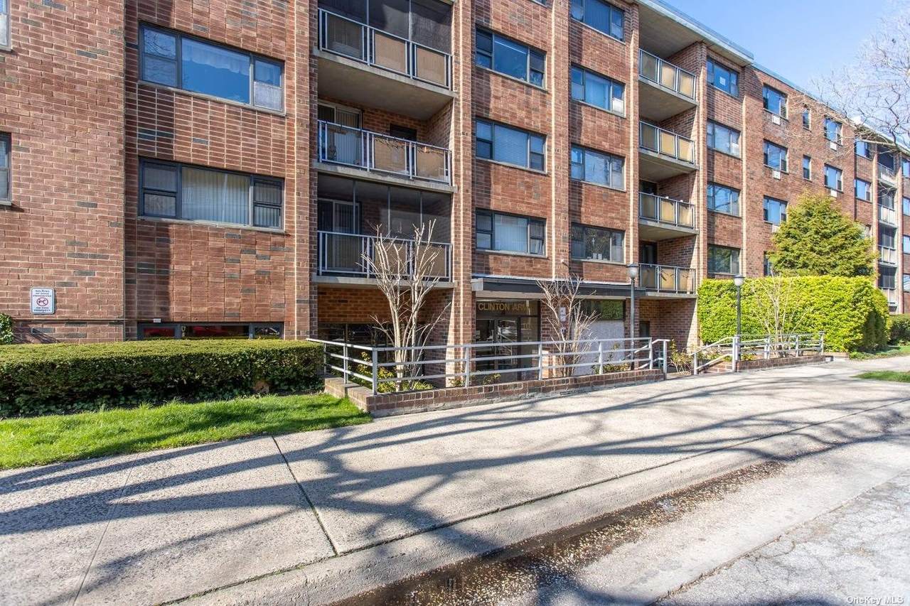 100 Clinton Avenue - Photo 1