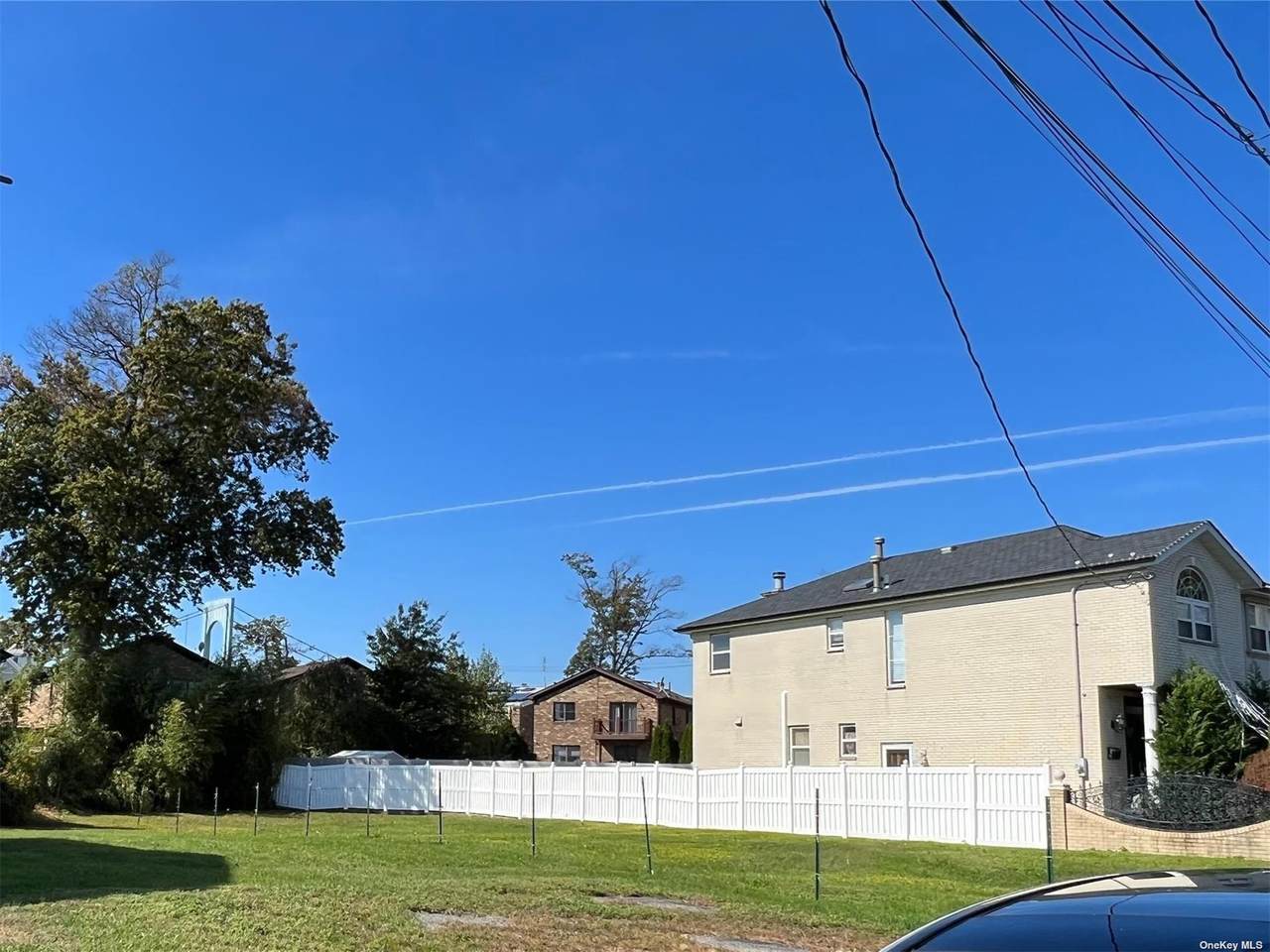 2-26 149 Place - Photo 1