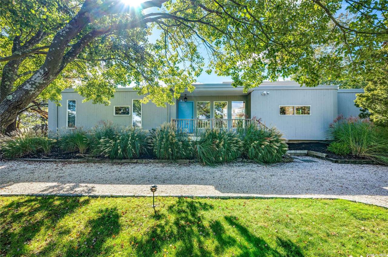 3 Meadow Way - Photo 1