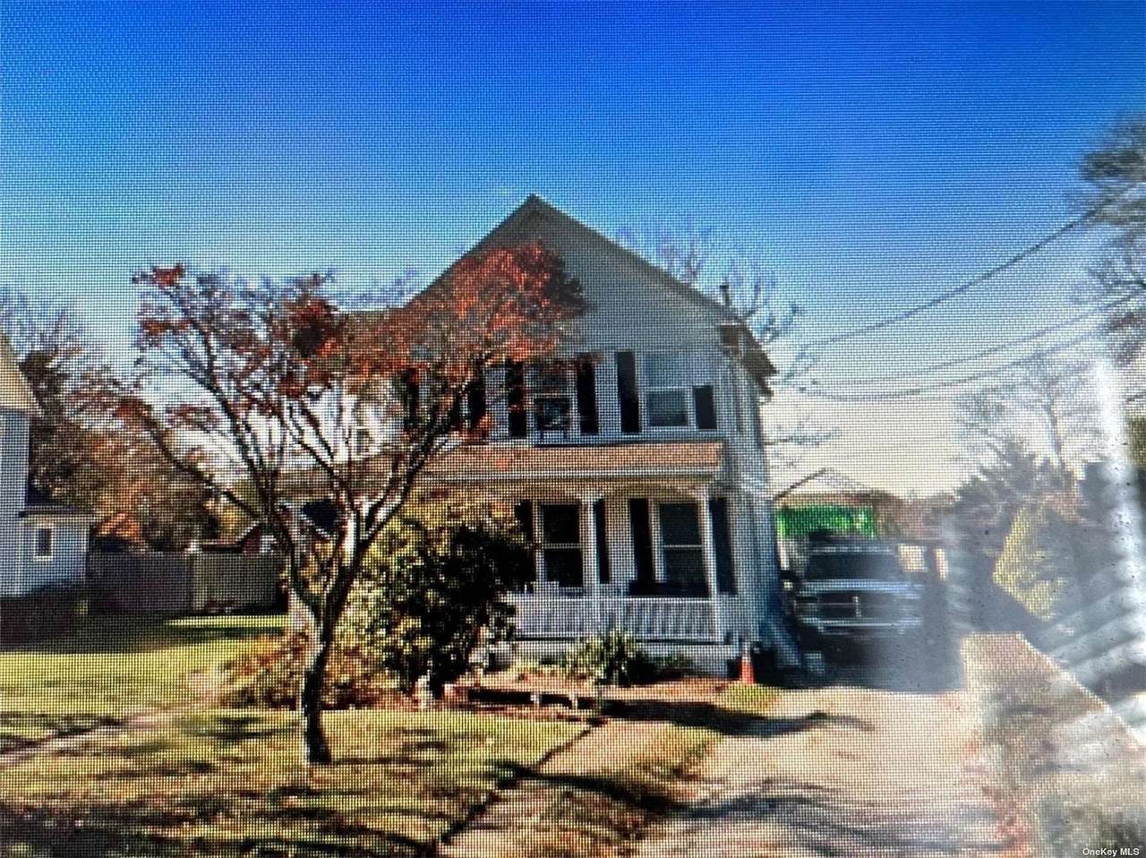 68 Jennings Avenue - Photo 1