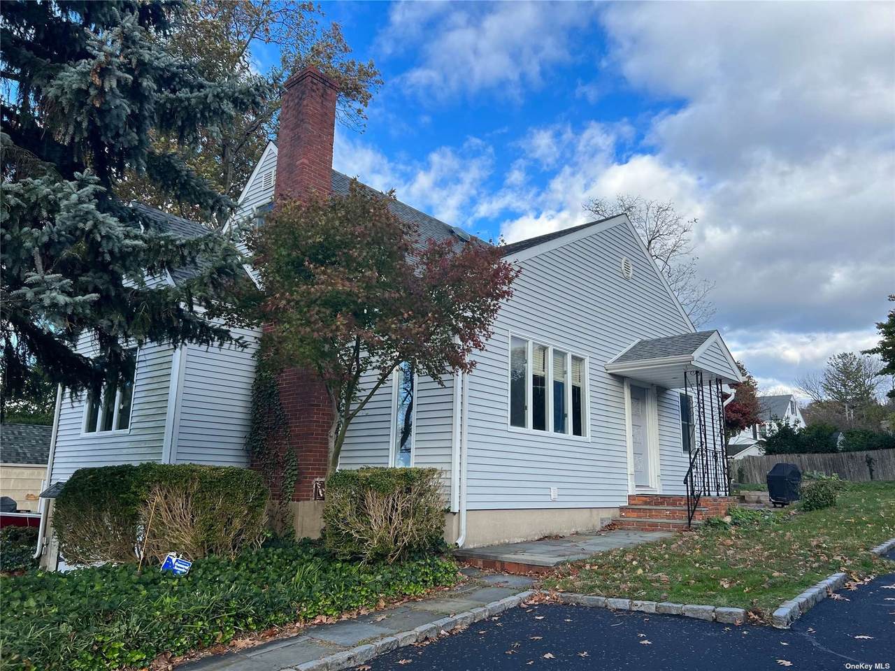 33 Baldwin Boulevard - Photo 1